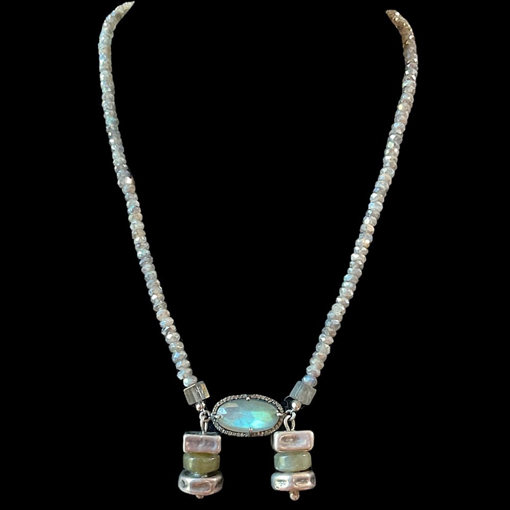 Sterling Silver Labradorite Brutalist Blue Glowing Vintage Bead Necklace